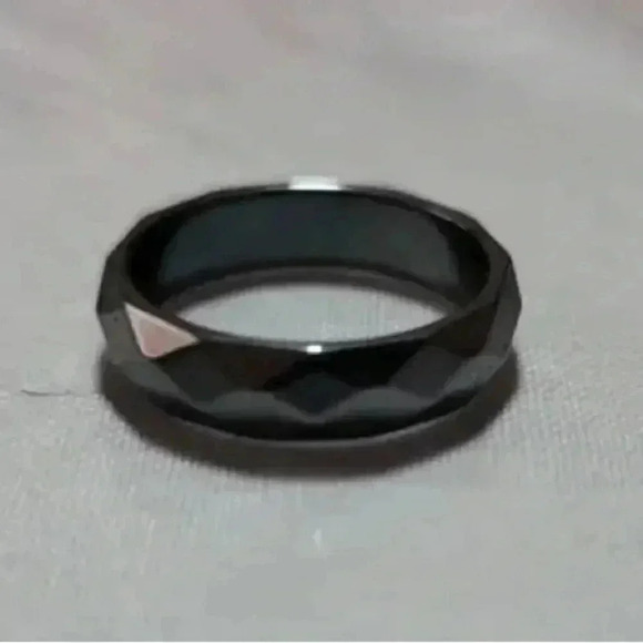 Black Hematite Ring Size 7 - Picture 2 of 2